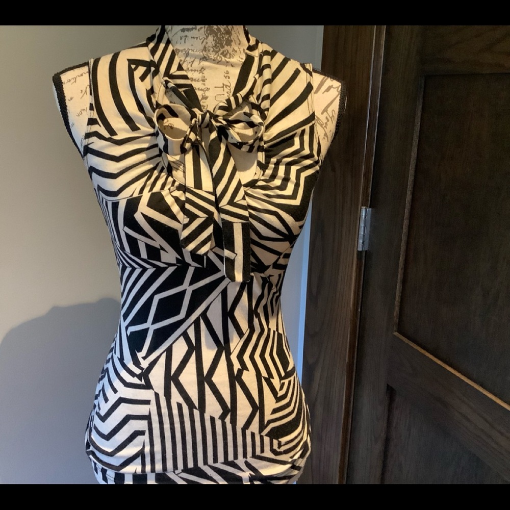 Black and Cream sleeveless top